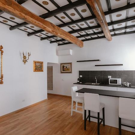 Charming Frattina - 2 Bathrooms New Apartment Rzym Zewnętrze zdjęcie
