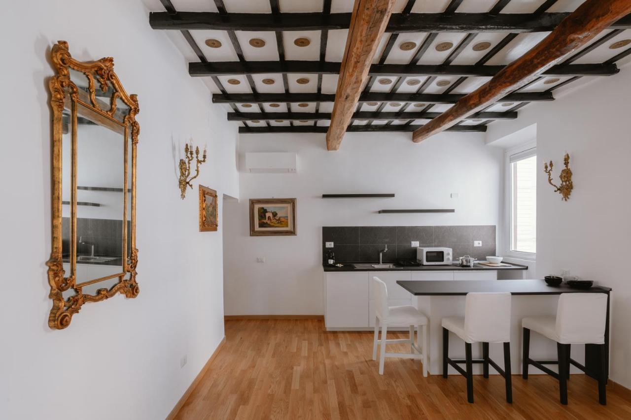 Charming Frattina - 2 Bathrooms New Apartment Rzym Zewnętrze zdjęcie