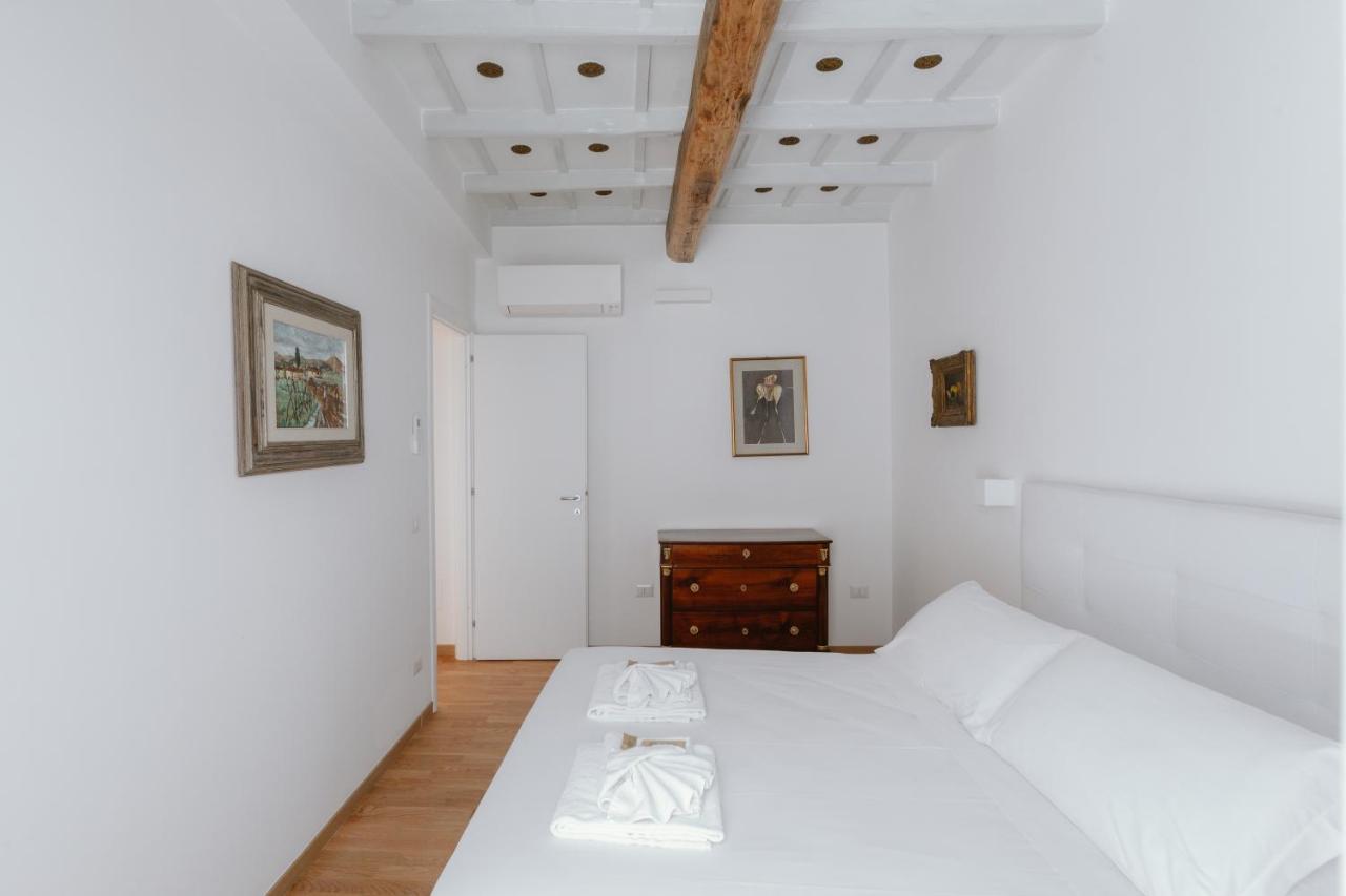 Charming Frattina - 2 Bathrooms New Apartment Rzym Zewnętrze zdjęcie