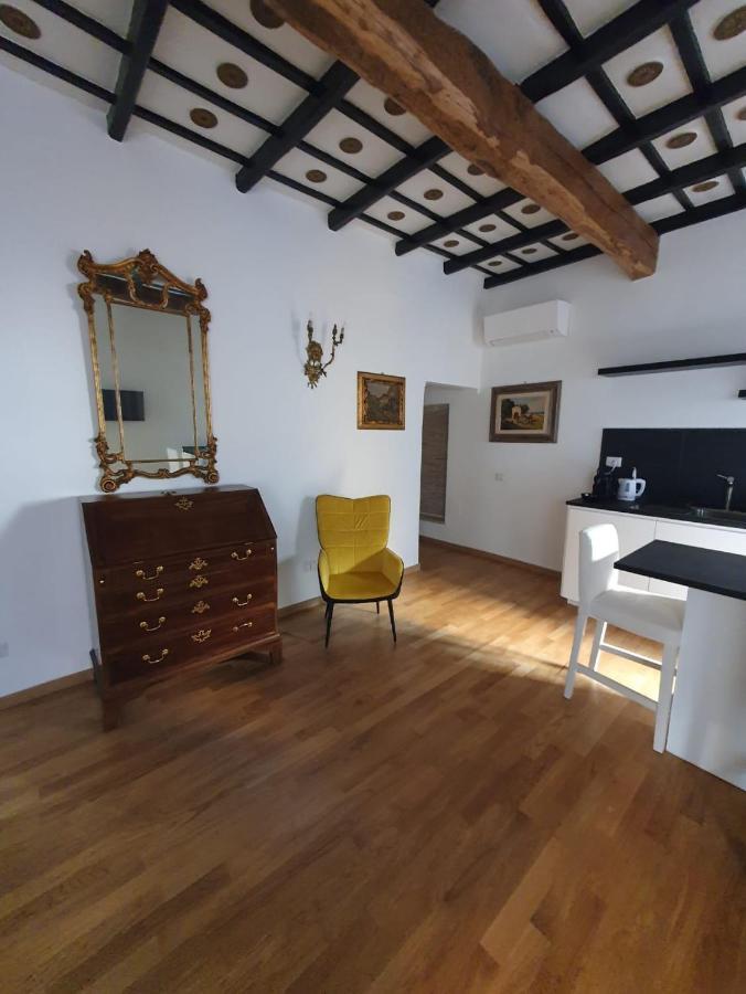 Charming Frattina - 2 Bathrooms New Apartment Rzym Zewnętrze zdjęcie